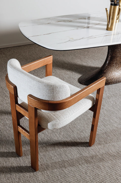 Chaise de table à manger (Calia)