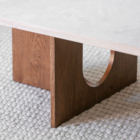 Table basse en hêtre massif et travertin – Design contemporain Solena