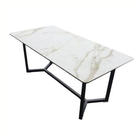 Table repas design pour 6 personnes – Style épuré et fonctionnel