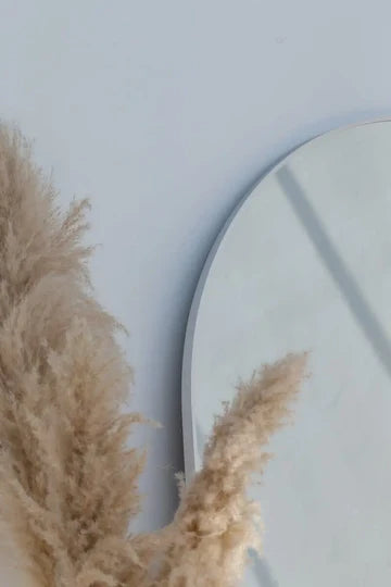 Miroir Mural Grand Format – Forme Arquée et Design Minimaliste