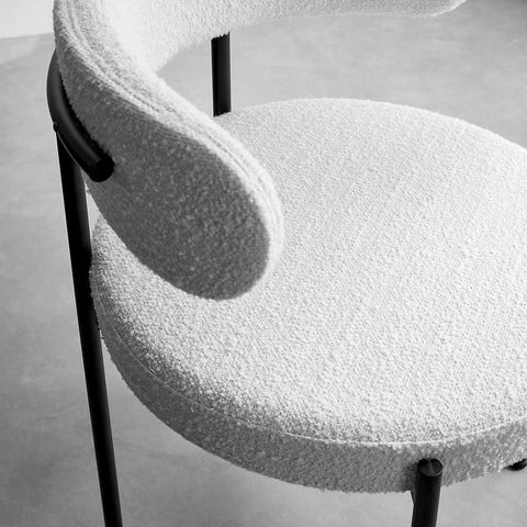 Chaise Lounge CALISTA – Confort Élégant et Design Contemporain