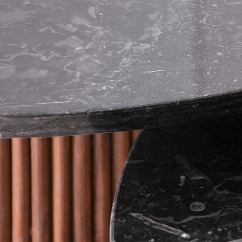 Ensemble de Deux Tables Basses en Marbre Noir et Bois Massif Sculpté