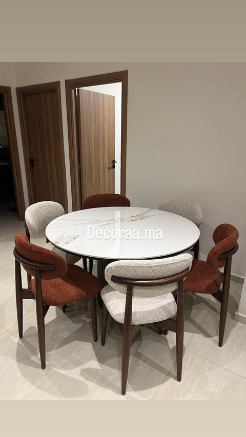 VECCIA – Table à manger ronde en céramique avec socle en bardage et 6 chaises en bois