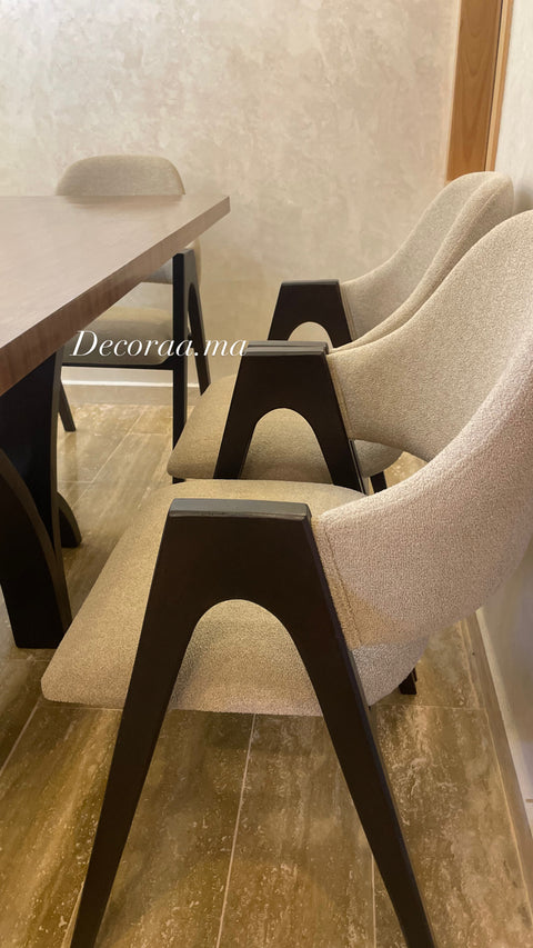 Table à Manger en Bois Massif Plaqué Noyer avec 6 Chaises | ALVENA