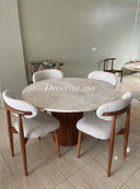 Table à manger LIVORIA – Plateau en travertin Volubilis avec 4 chaises