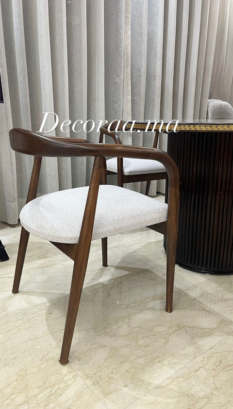 Chaise ELYNORA – Élégance Contemporaine pour Salle à Manger