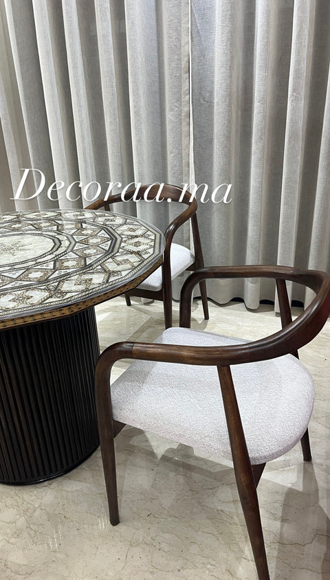 Chaise ELYNORA – Élégance Contemporaine pour Salle à Manger