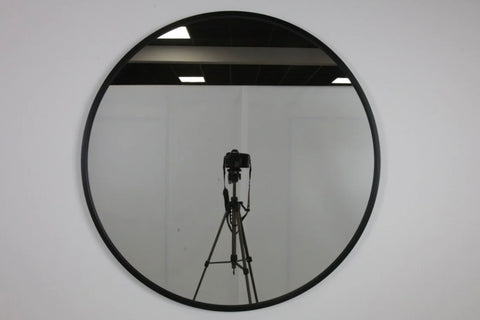 Miroir rond avec cadre en métal – Design contemporain