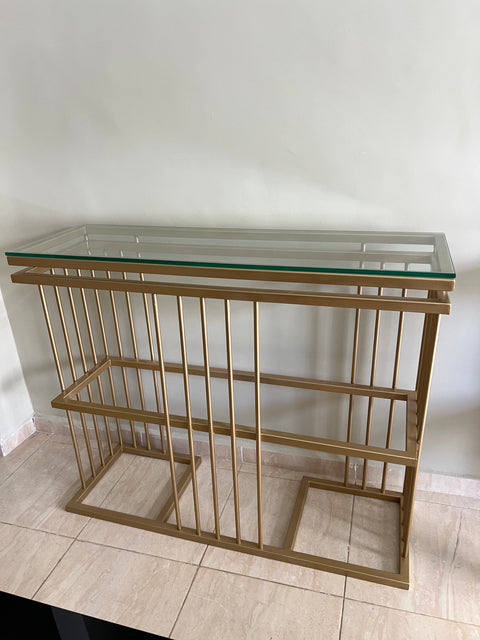 Console en Métal Doré Galvanisé avec Verre Trempé Sécurisé – Design Élégant et Moderne