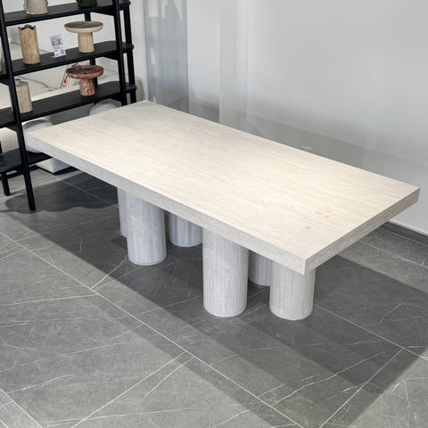 Table à Manger en Travertin – Design Élégant & Contemporain | ZORVIA