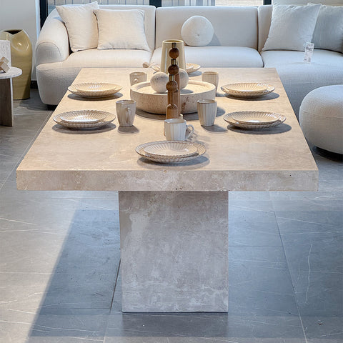 Table à Manger en Travertin Premium – Design Élégant & Contemporain | VELARIS