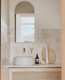 ELVORIA High-End Bathroom Mirror – Elegant Design and Integrated LED Lighting