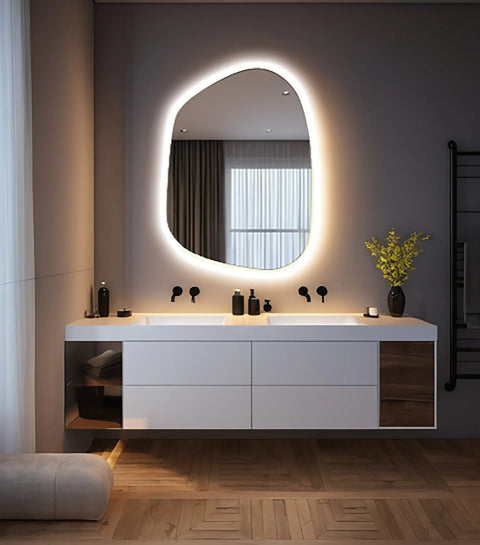 Miroir mural avec éclairage LED intégré – spécial salle de bain