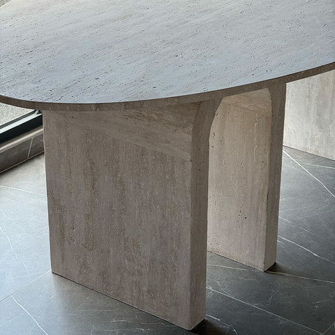 Table à Manger en Travertin 240×110 cm – Design Élégant en Pierre Naturelle | ARCELIA