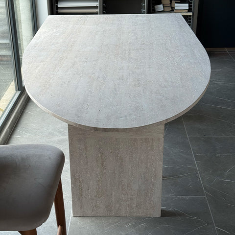 Table à Manger en Travertin 240×110 cm – Design Élégant en Pierre Naturelle | ARCELIA