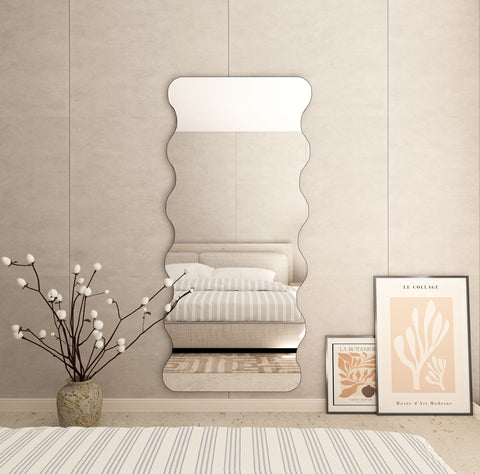 Miroir mural pleine hauteur – design épuré et fonctionnel