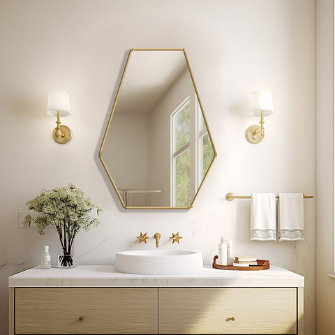 Miroir mural en forme d’hexagone allongé – design géométrique