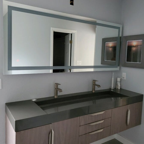 Miroir mural avec éclairage LED intégré – idéal pour la salle de bain