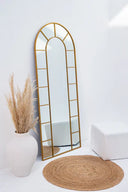 Miroir Arqué Doré – Cadre Séparé en Panneaux, Disponible en 4 Formats