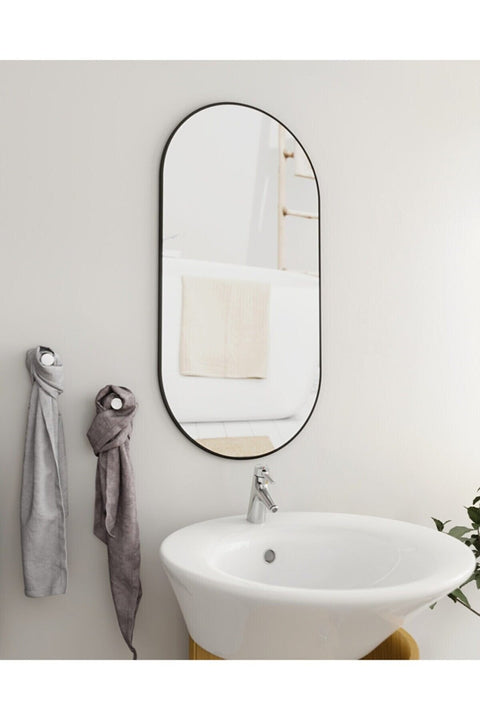 Miroir Ovale pour Salle de Bain – Élégance Murale et Finition Moderne