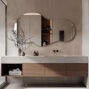Grand miroir asymétrique moderne suspendu pour salle de bain ÉLÉNORA