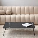 Table Basse Rectangulaire – Piètement Noir et Plateau en Marbre (Plusieurs Dimensions)